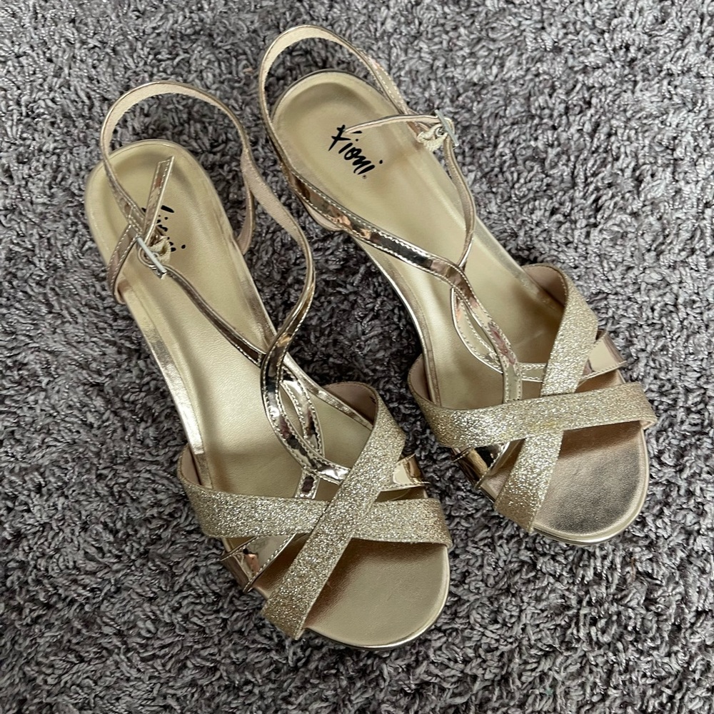 FIONI Gold wedges